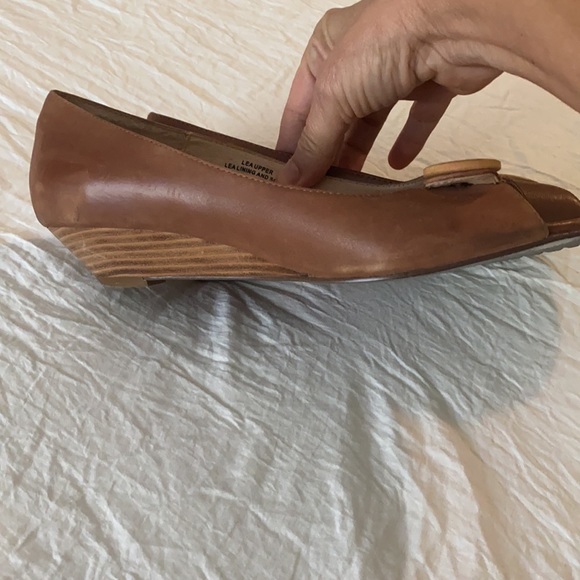 Na Na tan wedges - Picture 3 of 12